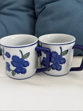 April Cornell Vintage Blueberry Pattern Ceramic Coffee Mugs - Set of 2